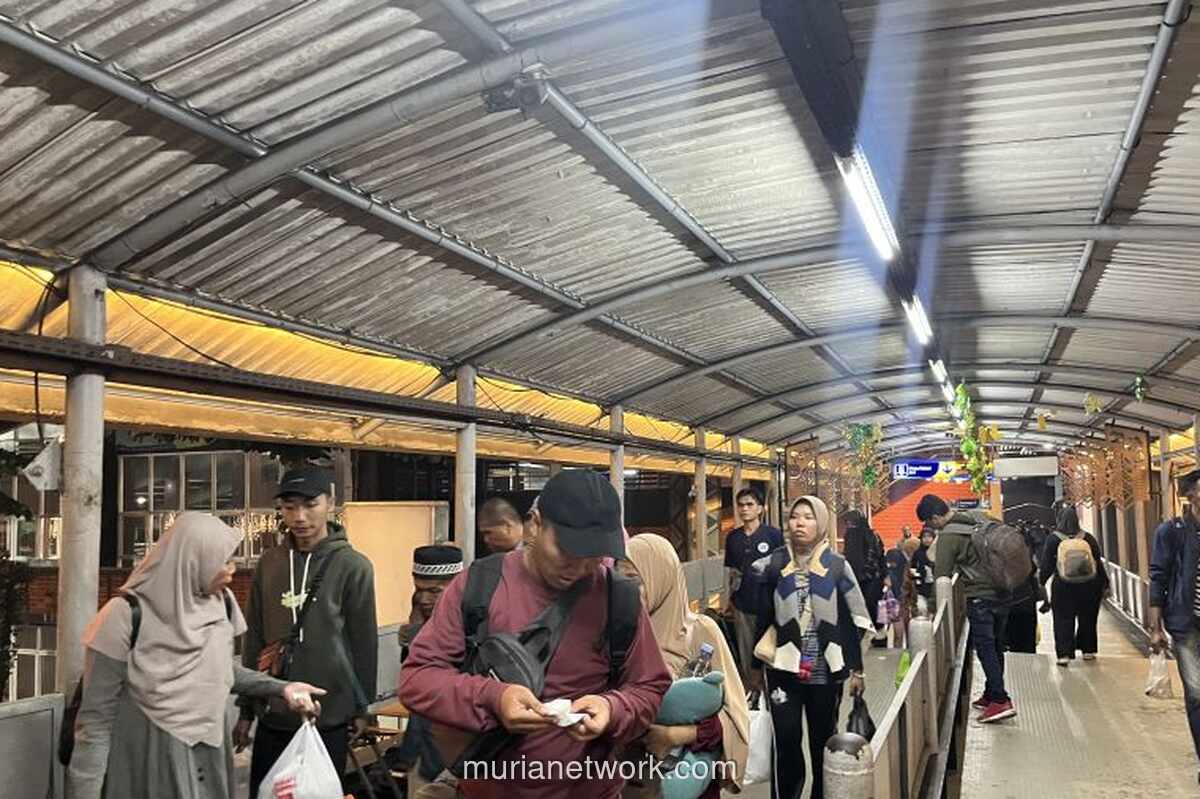 Gelombang Pemudik Masih Padati Bakauheni di H+7 Lebaran