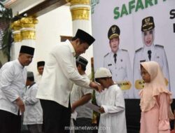 Pemkab Sidoarjo dan Baznas Santuni Seribu Anak Yatim di Safari Ramadhan