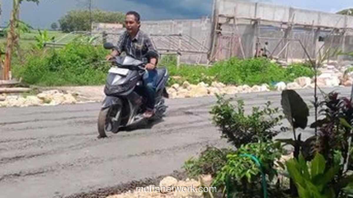 Pemuda di Blora Ditahan Polisi Usai Terjang Jalan yang Baru Dicor