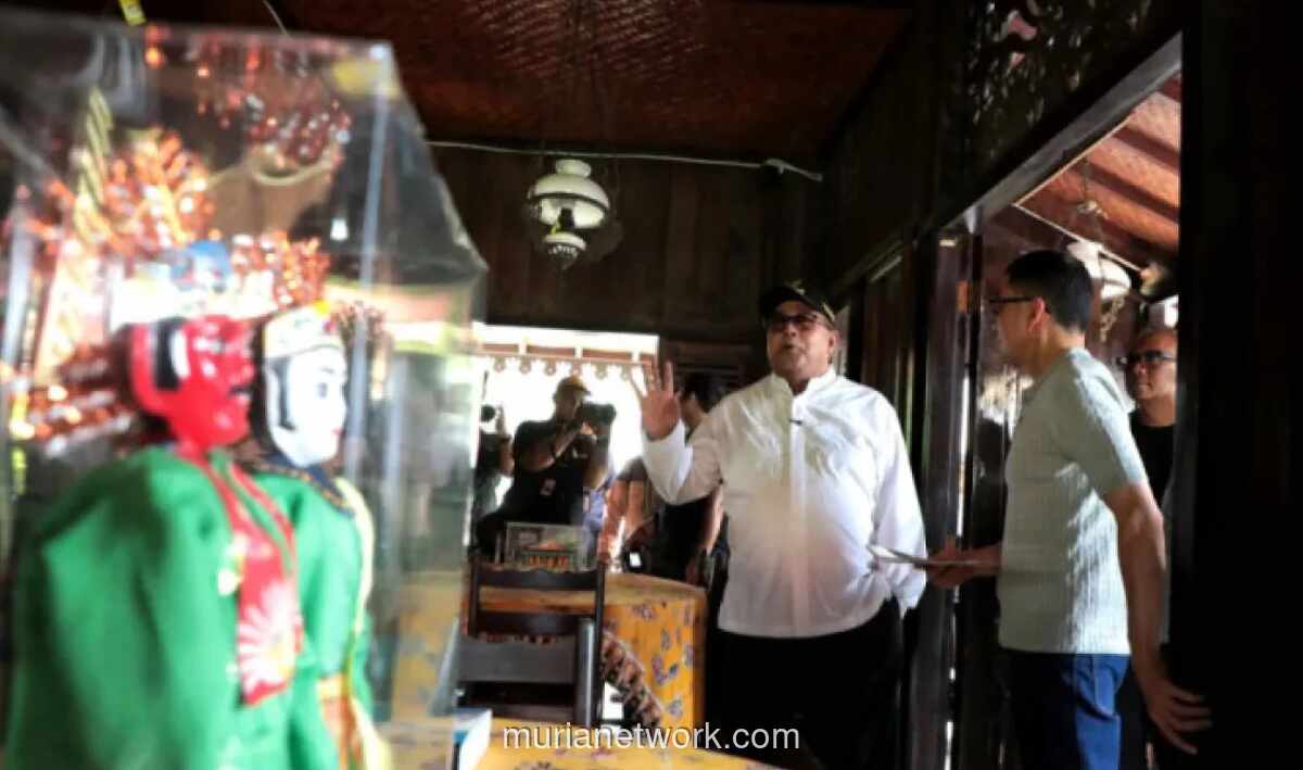 Rano Karno Ungkap Rencana Revitalisasi Anjungan DKI Jakarta di TMII