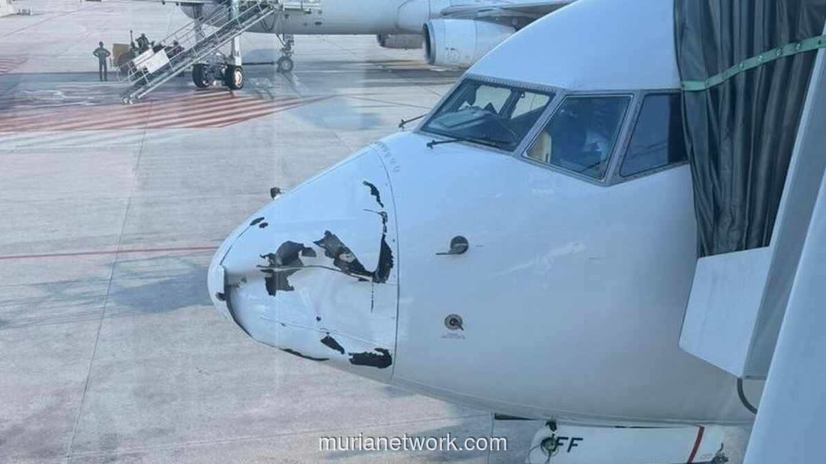 Pesawat Garuda di Pekanbaru Grounded Usai Radome Rusak, Penumpang Dialihkan
