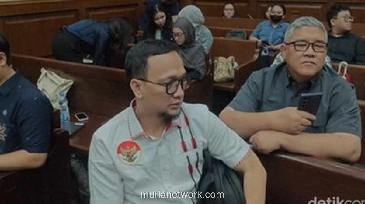 Pengadilan Bebaskan Pengacara Junaedi Saibih dari Dakwaan Suap