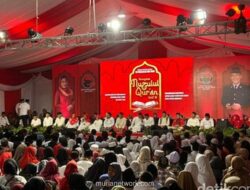 PDIP Jatim Santuni 500 Anak Yatim dan 50 Janda dalam Peringatan Nuzulul Quran