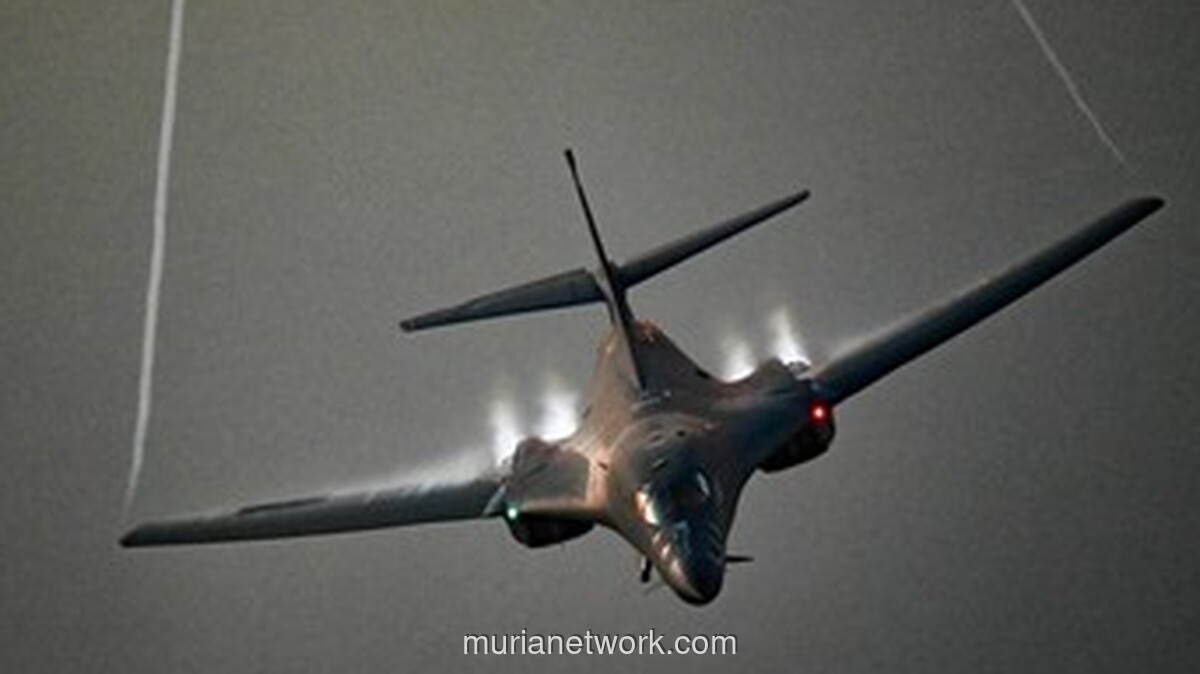 AS Kerahkan Pesawat Pengebom Canggih ke Inggris, Persiapan Serangan ke Iran Menguat