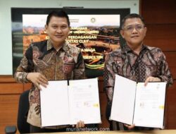 Pupuk Indonesia Niaga dan Semen Baturaja Jalin Kerja Sama Perdagangan Clay