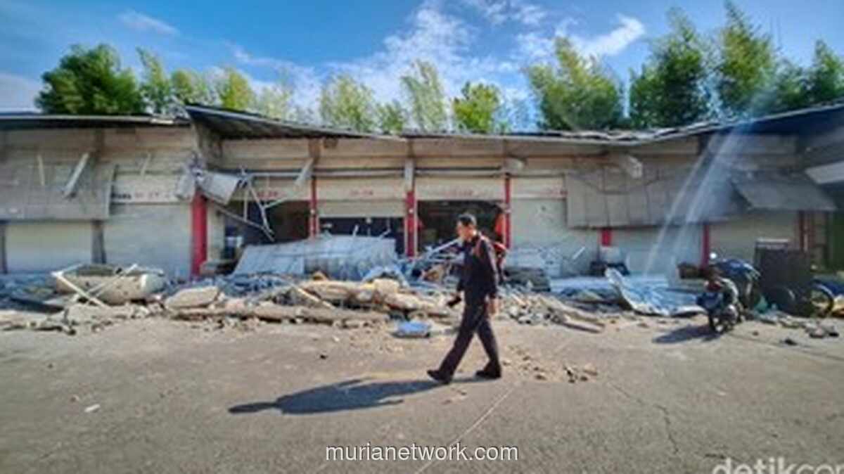 Plafon Pasar Sehat Soreang Ambruk, Satu Tewas dan Tiga Luka-luka