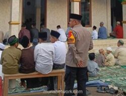 Polisi Amankan Salat Id dan Arus Penumpang di Klapanunggal Bogor