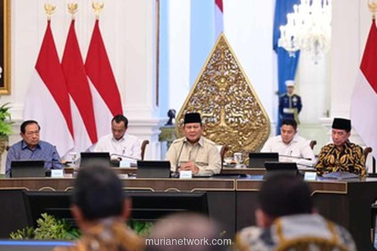 Prabowo Pimpin Pertemuan Langka dengan SBY, Jokowi, dan Para Mantan Pemimpin di Istana