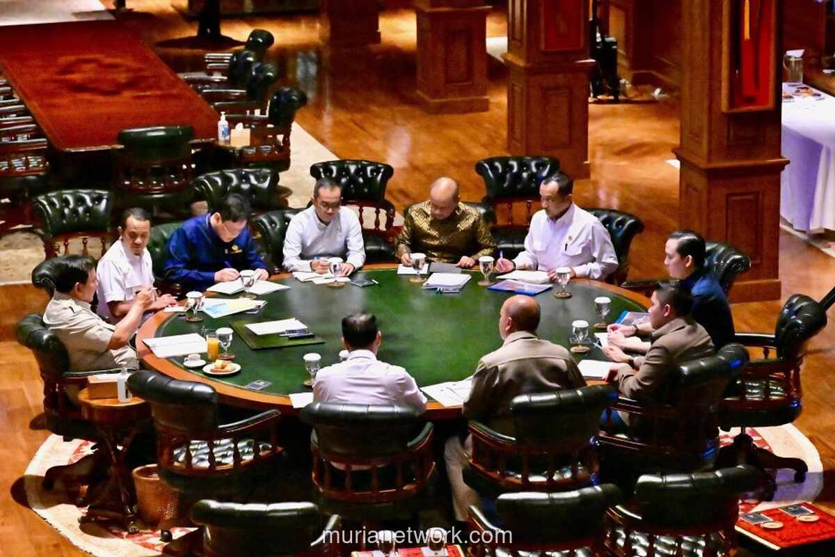 Prabowo Perintahkan Percepatan Proyek Pengolahan Sampah Jadi Listrik