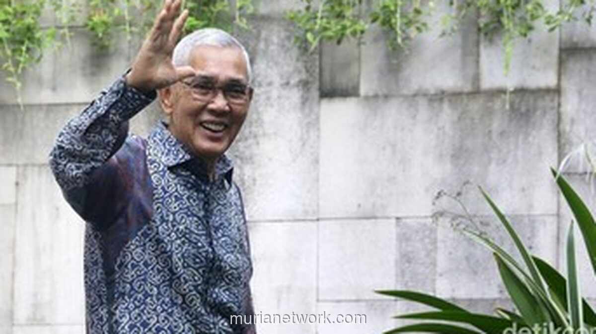 Mantan Wapres Try Sutrisno Wafat di RSPAD pada Usia 90 Tahun