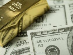 Harga Emas Naik Akhir Pekan, Tapi Catat Penurunan Mingguan Pertama dalam Sebulan