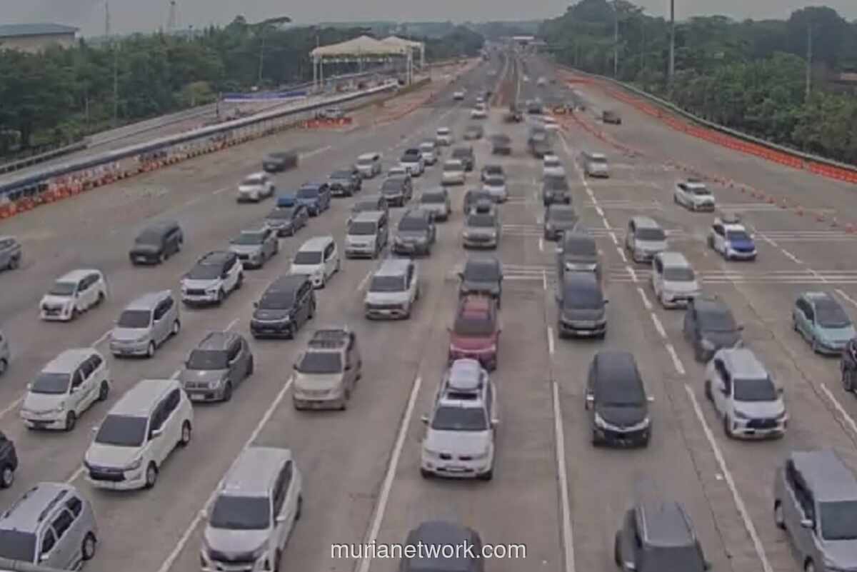 Arus Balik Lebaran Mulai Padati Tol Jakarta-Cikampek, Sistem Satu Arah Dimulai Siang Ini