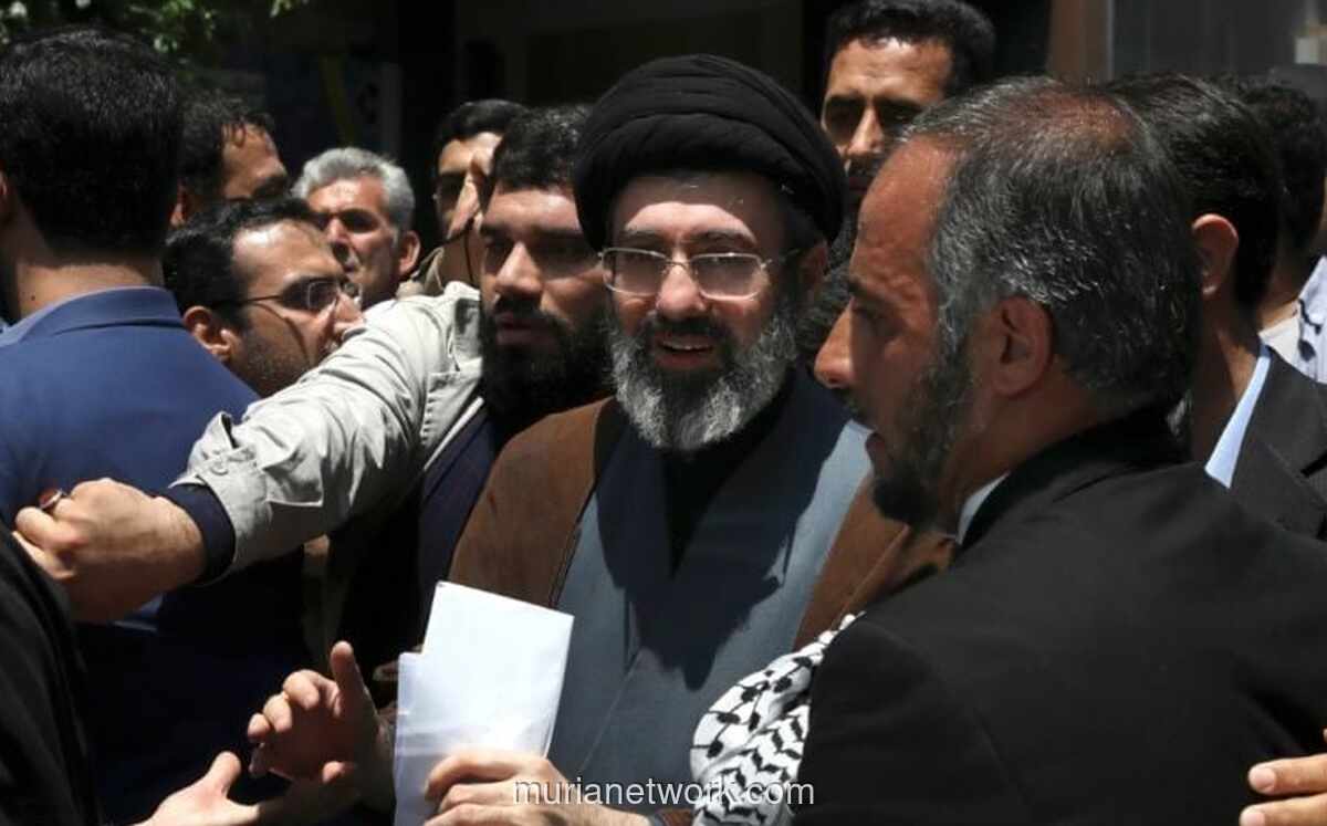 Media Oposisi Klaim Putra Khamenei Terpilih sebagai Pemimpin Tertinggi Iran