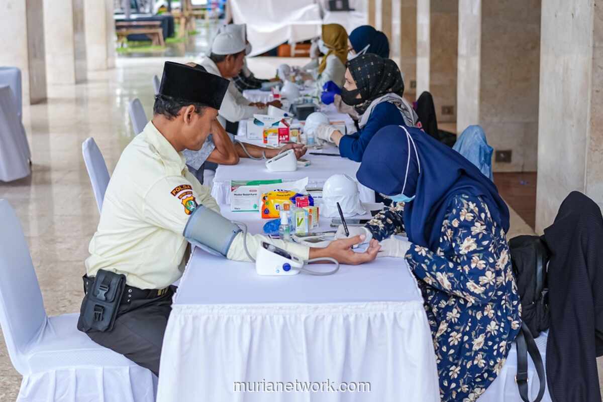 Jasindo Gelar Layanan Kesehatan dan Santunan untuk Jemaah Istiqlal di Ramadan