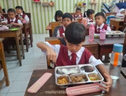 Makan Bergizi Gratis di Sekolah Perkuat Solidaritas dan Gairah Belajar