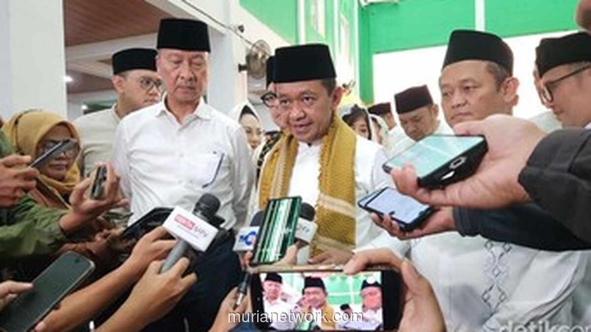 Bahlil Lahadalia Soroti Peran Vital Pesantren dalam Membangun Karakter Pemimpin