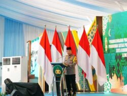 Kapolri Anugerahkan Kenaikan Pangkat Anumerta untuk Brigadir Gugur Saat Pengamanan Mudik