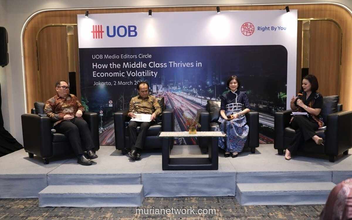 Ekonom UOB: Daya Beli Menurun, Manufaktur Jadi Kunci Dongkrak Kelas Menengah