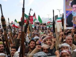 Serangan AS-Israel Tewaskan Ayatollah Khamenei dan Ratusan Warga Sipil, Iran Balas dengan Rudal