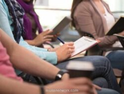 Fisika Murni vs Teknik Fisika: Ini Perbedaan Mendasar dari Kurikulum hingga Prospek Karir