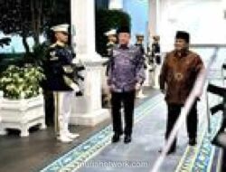 Prabowo Sambut Anwar Ibrahim di Istana, Bahas Geopolitik dalam Silaturahmi Lebaran
