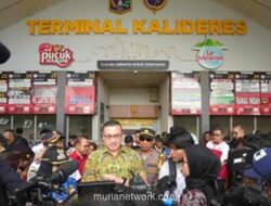 Anggota DPRD Sidak Terminal Kalideres, Temukan Masalah Kebersihan dan Sirkulasi Udara