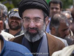 Putra Ali Khamenei Dievakuasi ke Rusia untuk Operasi Darurat