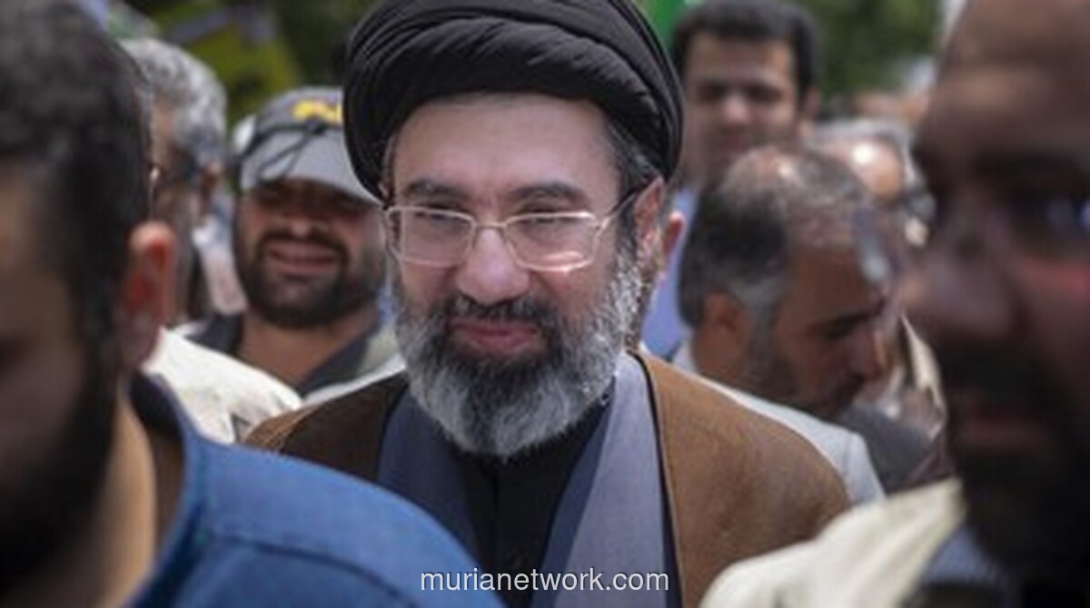 Putra Ali Khamenei Dievakuasi ke Rusia untuk Operasi Darurat