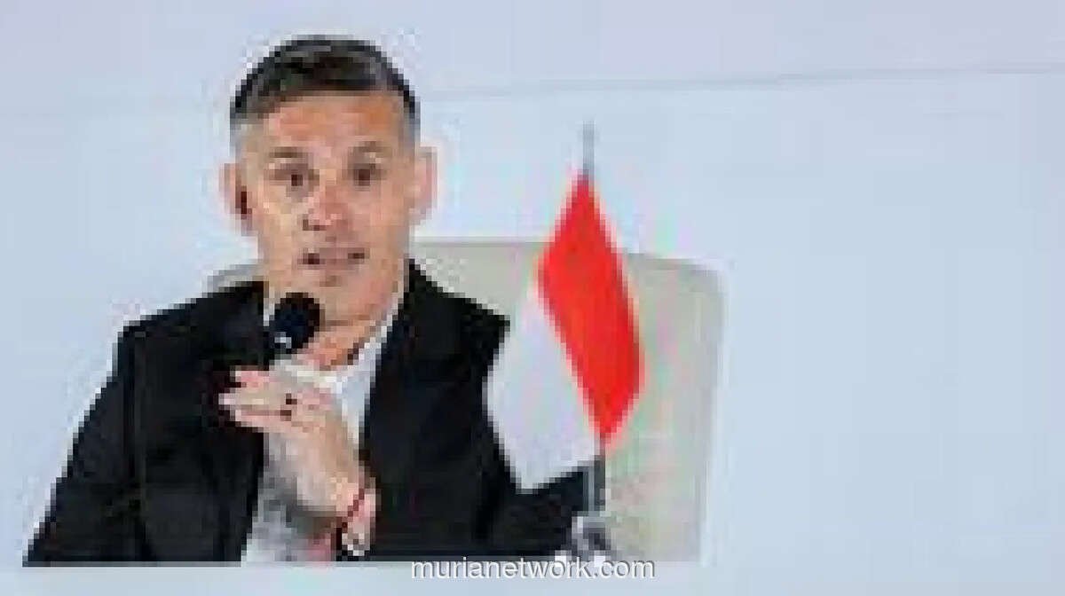 Erick Thohir Bahas Persiapan Timnas dan Naturalisasi Maarten Paes dengan Menkum HAM