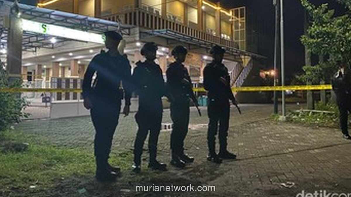 Polisi Perketat Pengamanan Pasca Ledakan di Masjid Jember Saat Tarawih