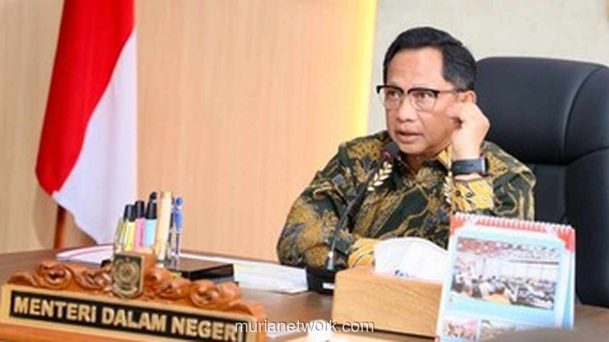 Menteri Tito Desak Optimalkan Huntara dan Data Terpadu untuk Penanganan Pengungsi Sumatera