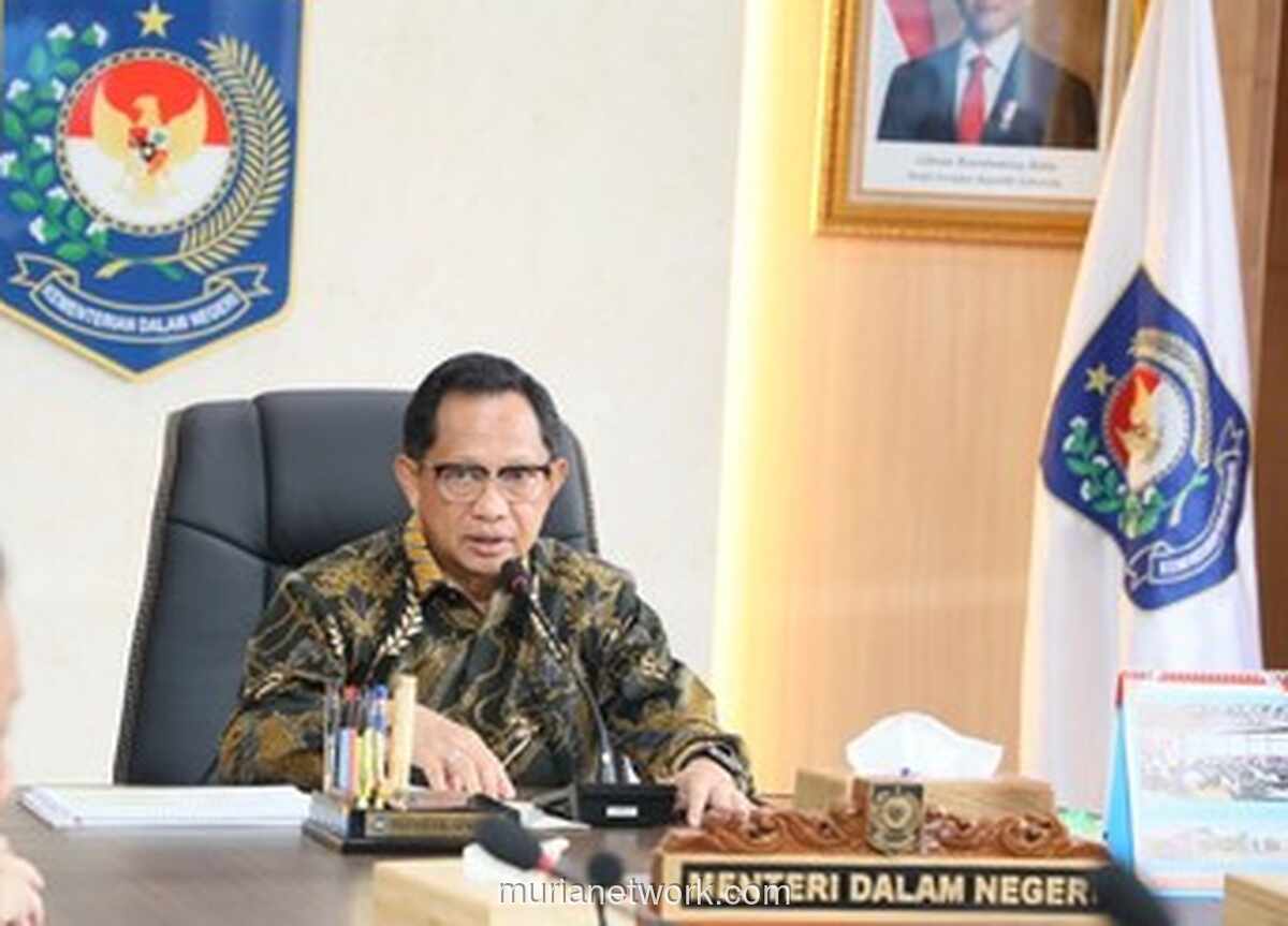 Tito Targetkan Nol Pengungsi Tenda Sebelum Lebaran Pascabencana Sumatera