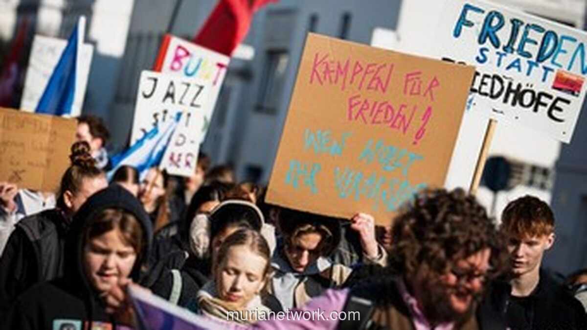 Ribuan Pemuda Jerman Turun ke Jerman Tolak Wacana Wajib Militer