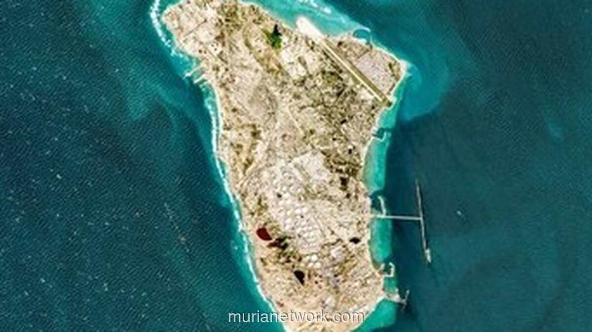 Trump Ancam Hancurkan Infrastruktur Minyak Iran di Pulau Kharg