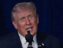 Trump Klaim Fasilitas Militer Iran Hancur, Ratusan Warga Mengungsi ke Pakistan