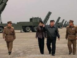 Kim Jong Un Ajak Putri Saksikan Peluncuran Rudal, Sebut Ancaman untuk AS dan Korsel