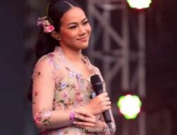 Yura Yunita Panik dan Bergegas Pulang Usai Doakan Vidi Aldiano di Tanah Suci