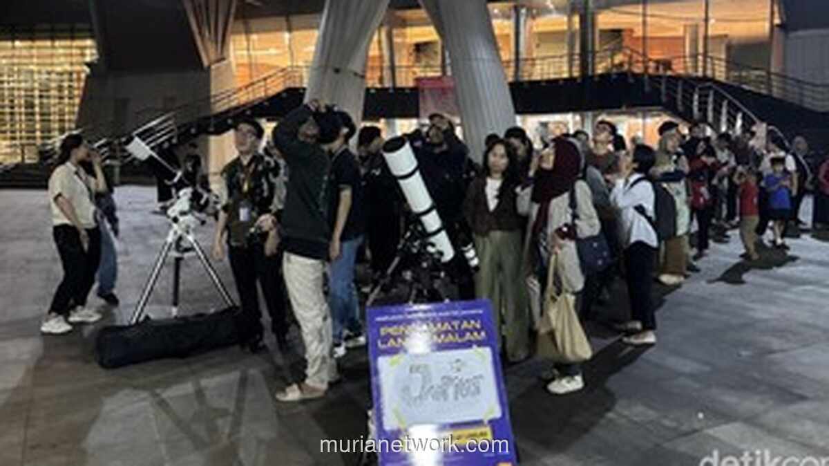Cuaca Gagalkan Pengamatan Gerhana Bulan Total di Planetarium Jakarta