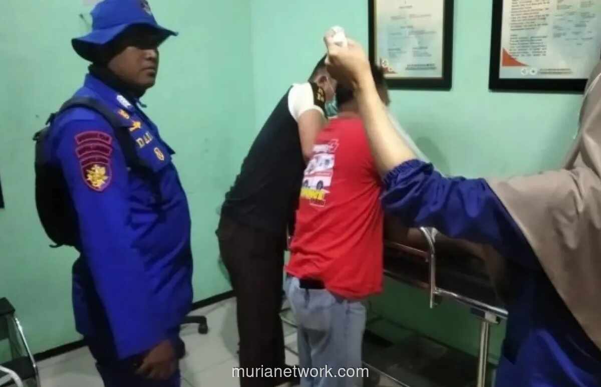 Remaja Tewas Terseret Ombak Saat Berenang di Pantai Garut