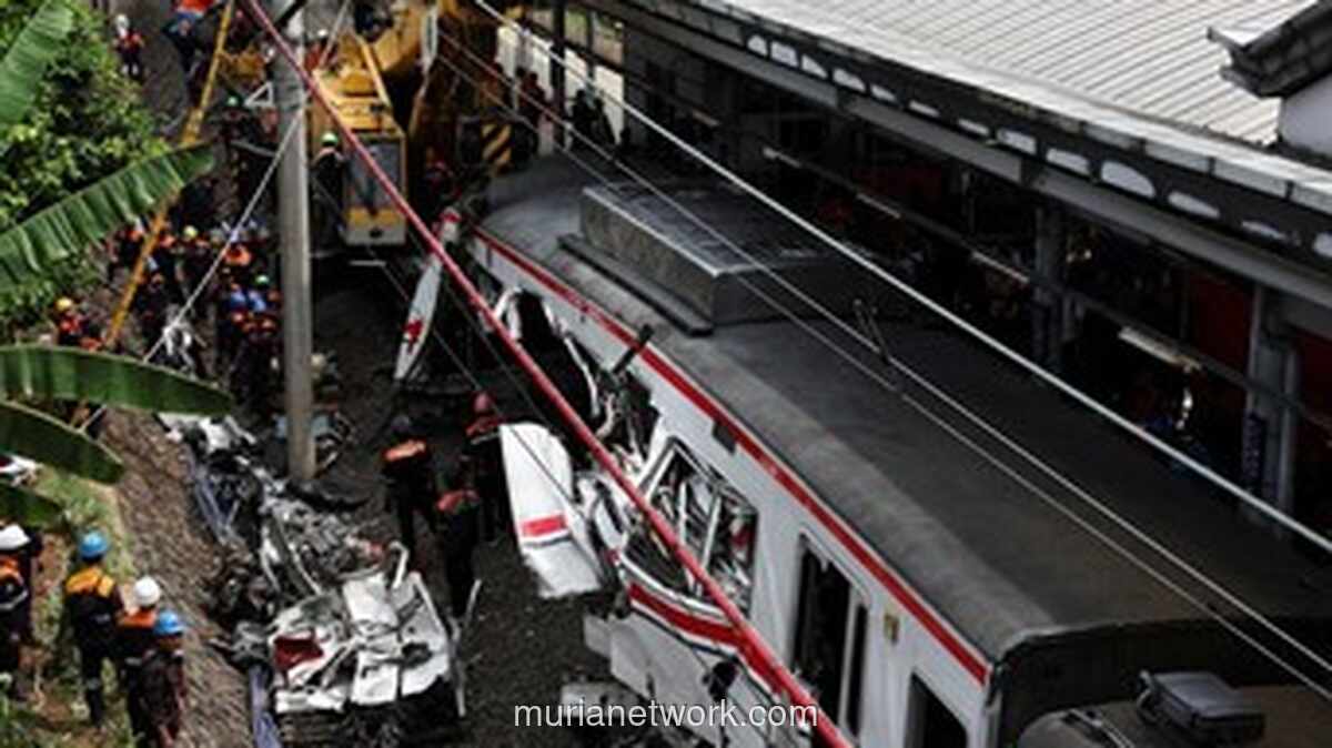 Seorang Korban Kecelakaan Kereta di Bekasi Jalani Operasi Besar di Bagian Perut