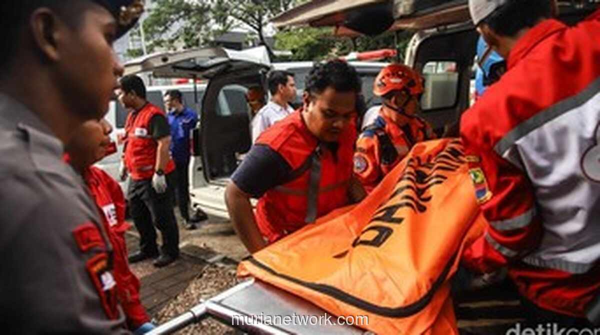 RS Polri Terima 10 Kantong Jenazah Korban Tabrakan Kereta di Bekasi, Seluruhnya Perempuan