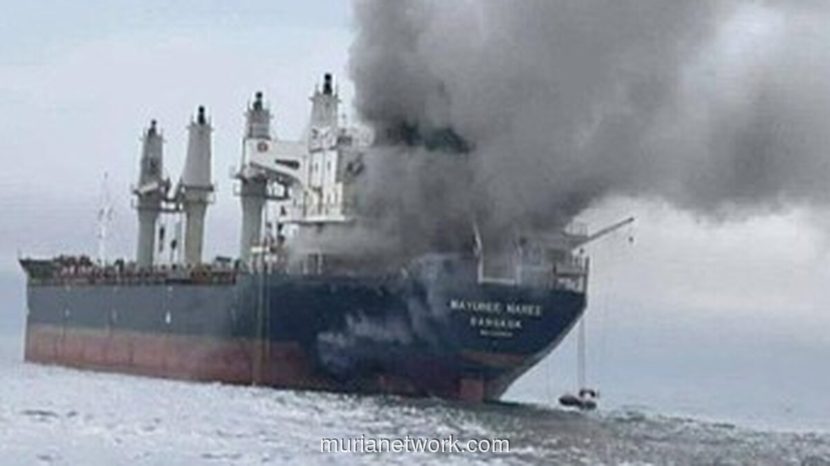 Iran Tutup Selat Hormuz, Dua Kapal Diserang di Jalur Strategis Minyak Dunia