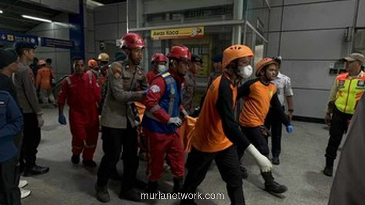Tiga Kantong Jenazah Korban Kecelakaan Kereta di Stasiun Bekasi Timur Berhasil Dievakuasi