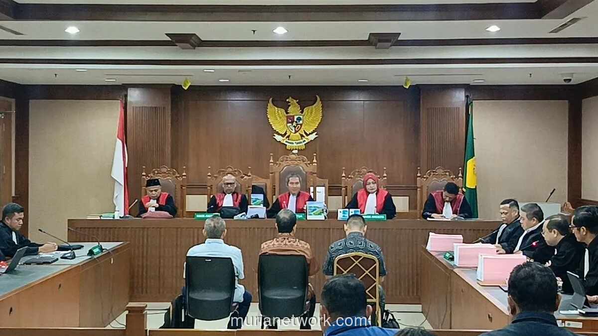 Jaksa Tuntut 8 hingga 14 Tahun Penjara untuk Tiga Terdakwa Korupsi Pertamina