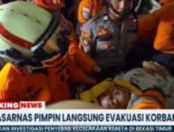 Empat Korban Masih Terjebak di Gerbong Wanita KRL, Evakuasi Terhambat Ruang Sempit dan Alat Terbatas