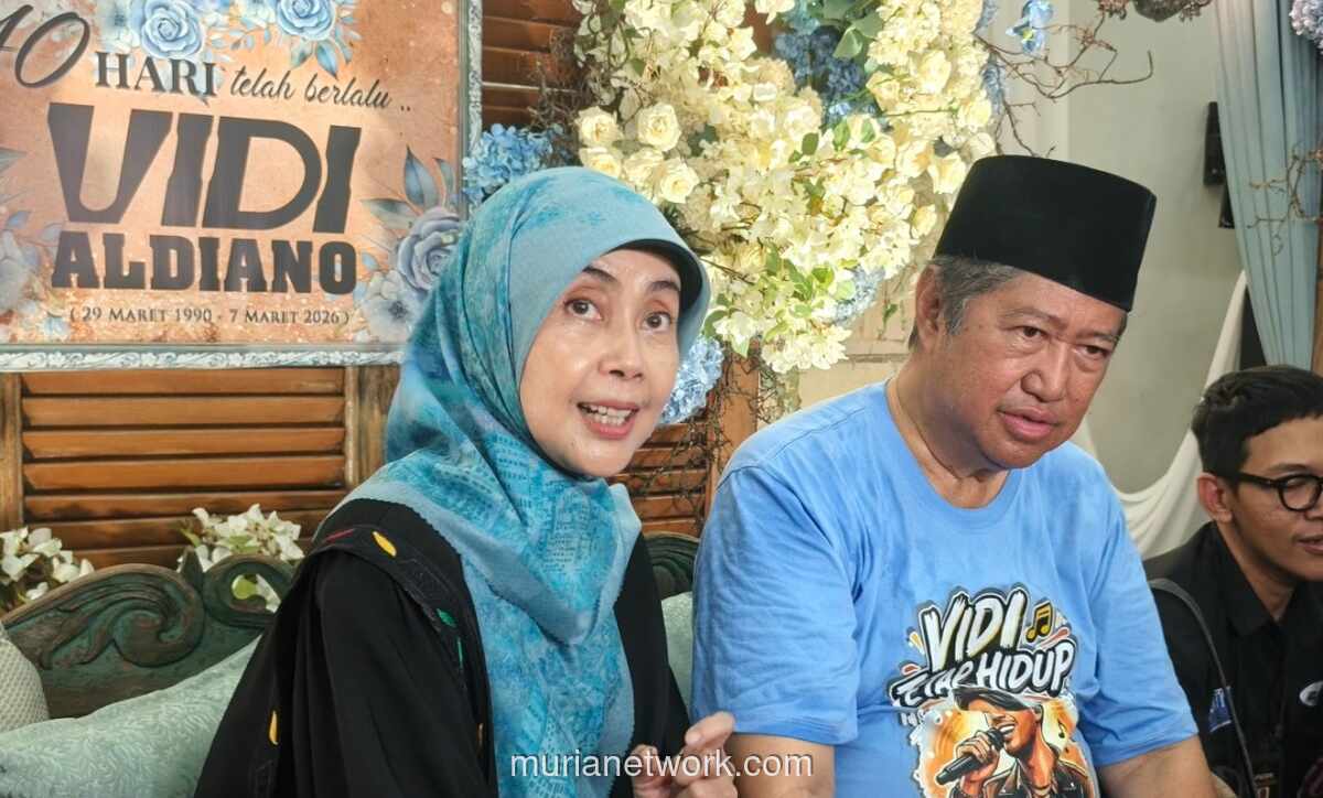 Ibunda Vidi Aldiano Ungkap Kehadiran Putra lewat Mimpi pada Acara 40 Hari
