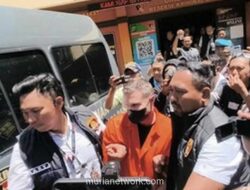 Buronan Interpol Bos Mafia Skotlandia Ditangkap di Bandara Bali
