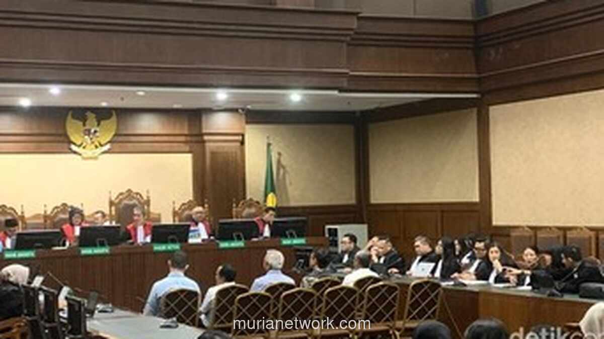 Jaksa Tuntut 5 Terdakwa Korupsi Minyak Mentah Pertamina 6-12 Tahun Penjara, Negara Rugi Rp285 Triliun