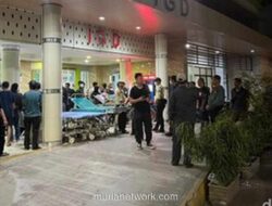 Tabrakan KA Argo Bromo Anggrek dan KRL di Bekasi: 71 Luka, 4 Tewas