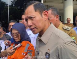 AHY Jenguk Korban Kecelakaan Kereta di Bekasi, 15 Tewas dan 88 Luka